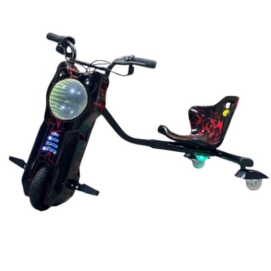 صورة سكوتر كهربائي ممتع بتصميم قوي